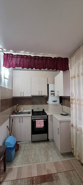 Pantelimon Carrefour, Liceul Lucian Blaga, 2 camere