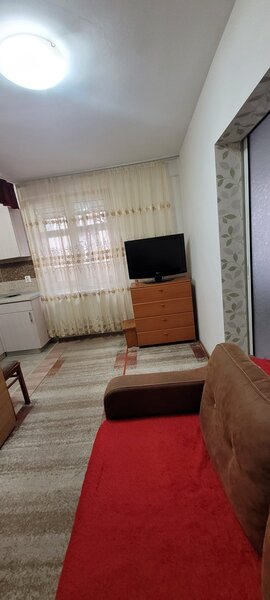 Pantelimon Carrefour, Liceul Lucian Blaga, 2 camere